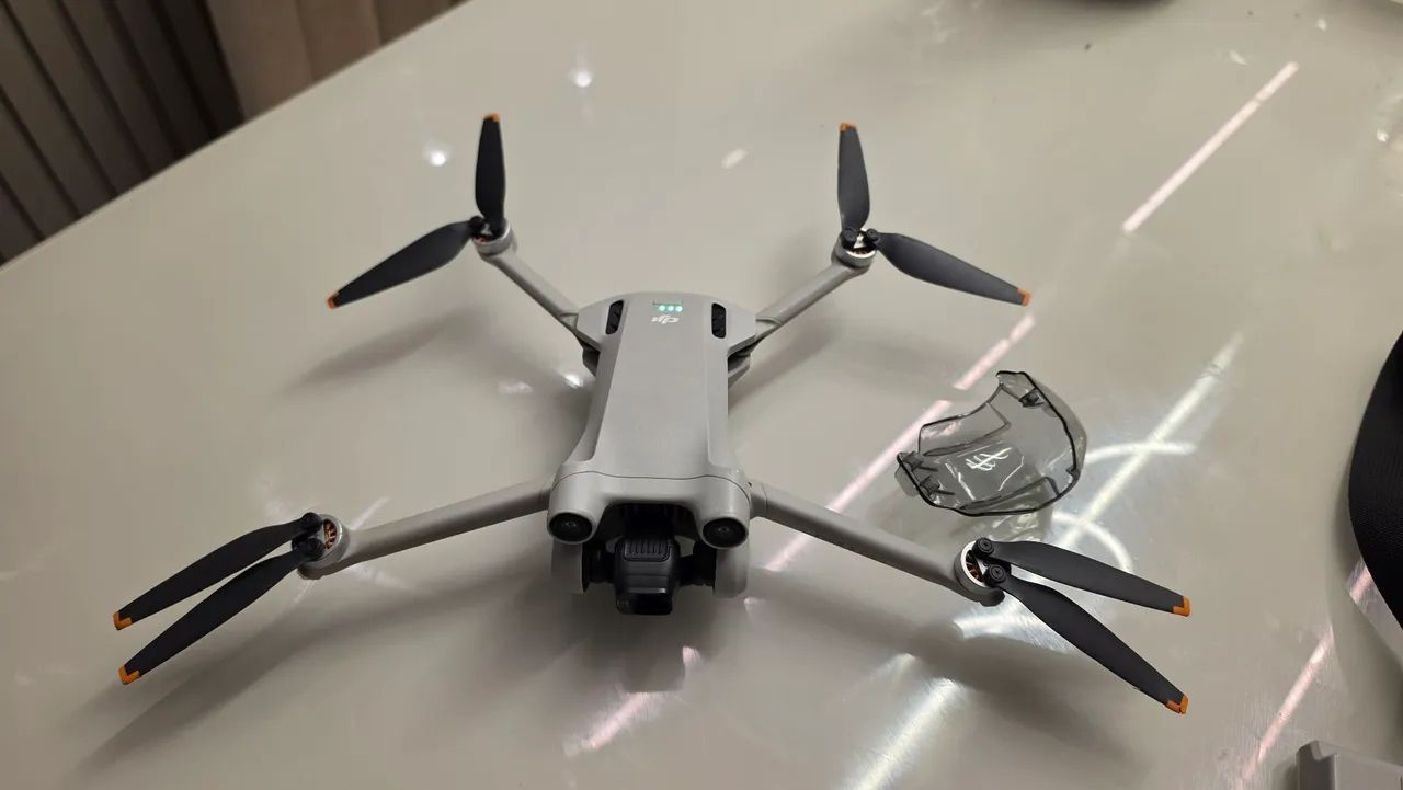 Drone DJI mini 3 PRO com kit fly more