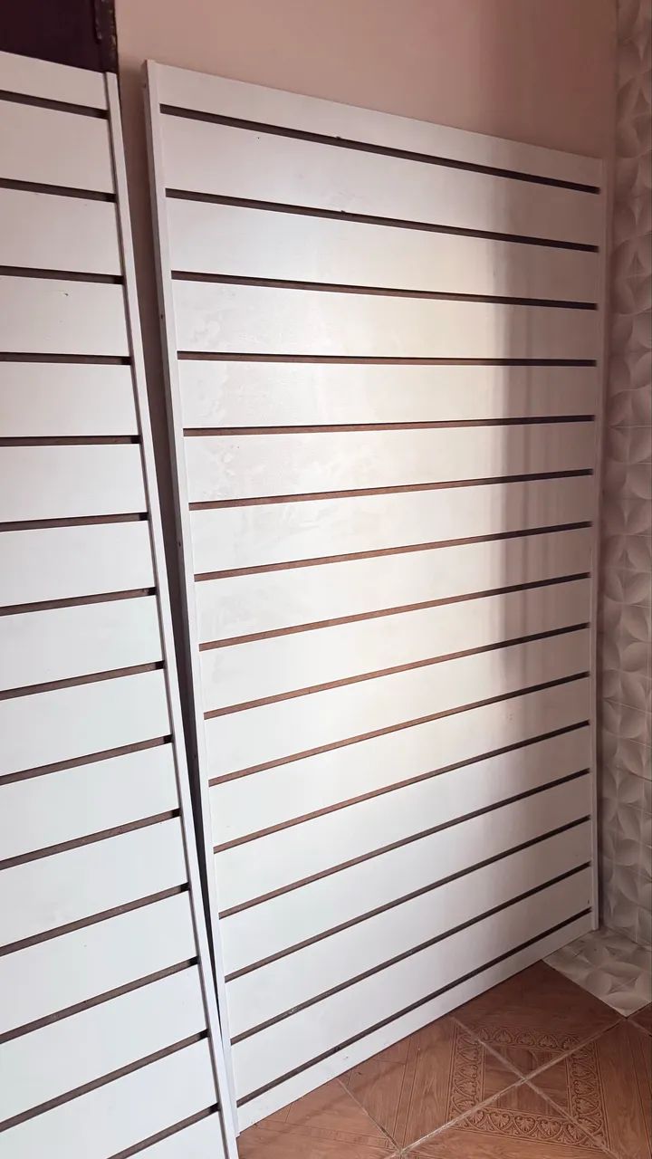 VENDO PAINÉIS POUCO TEMPO DE USO  - Foto 2