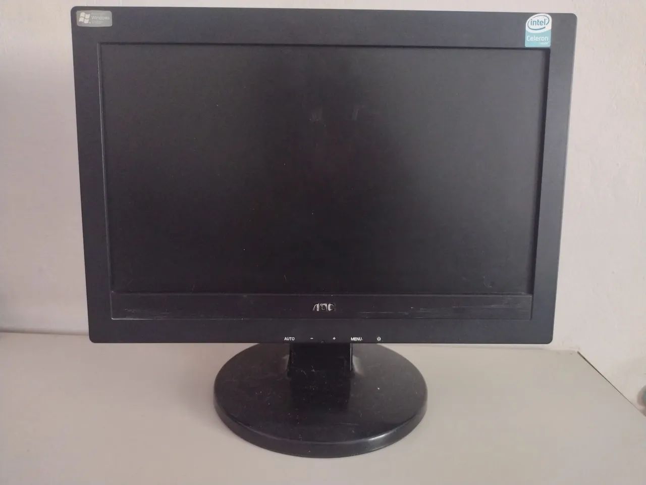 Monitor AOC 15" LCD 519SW-VGA-Funcionando Perfeitamente