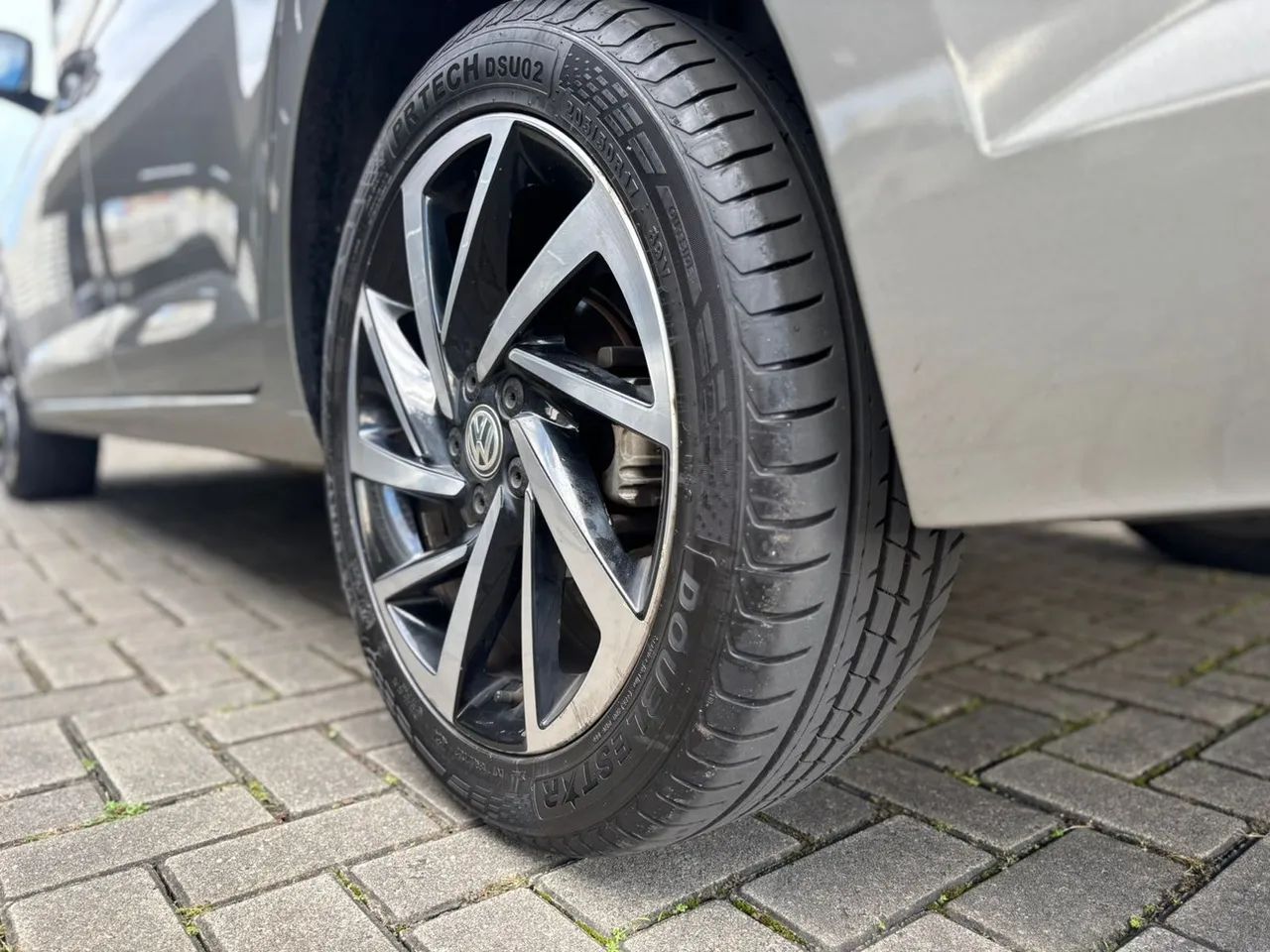 Volkswagen Virtus Highline 200 TSI 1.0 Flex 12V Aut, foto 13 de 15