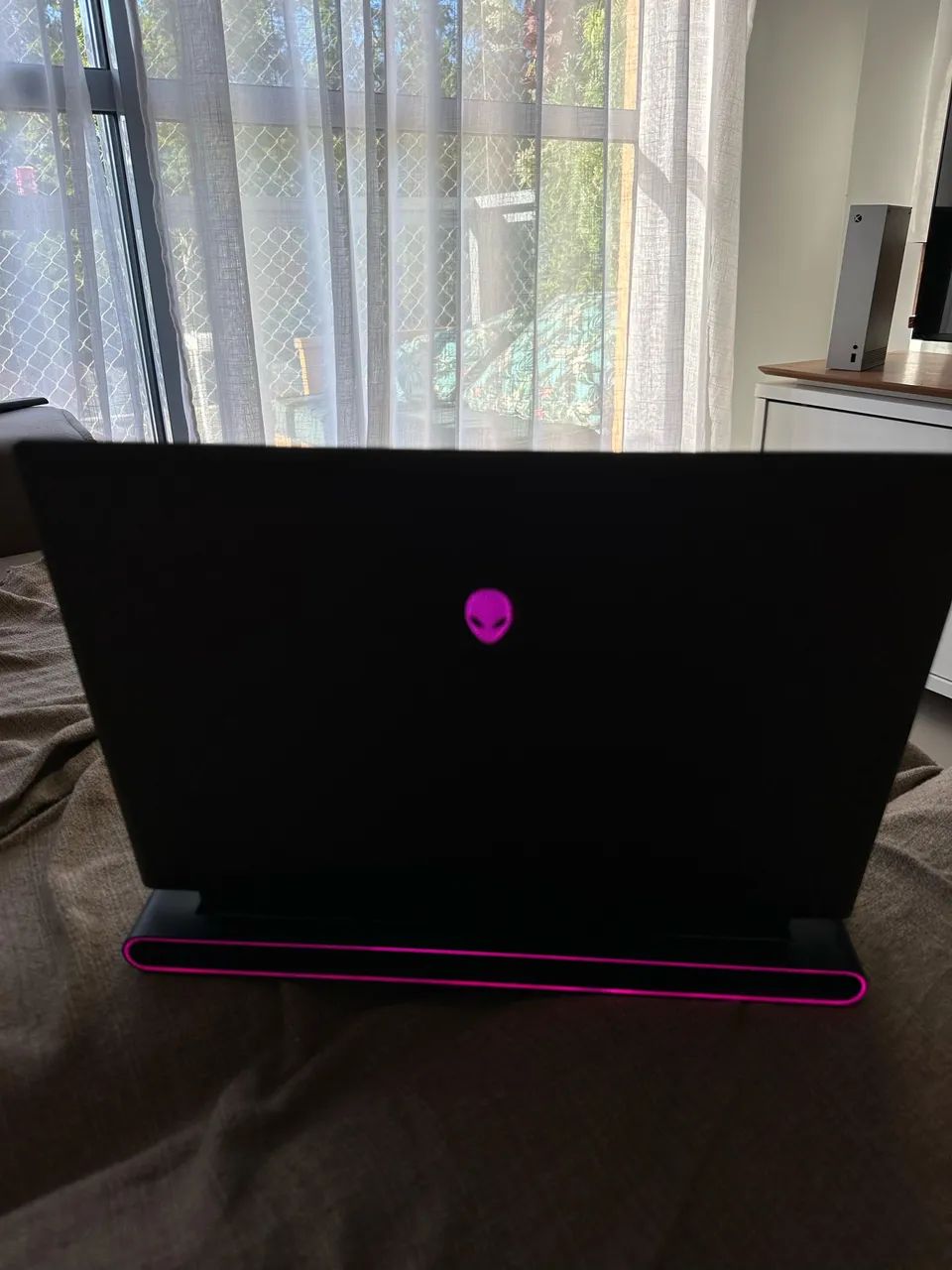 Alienware m16