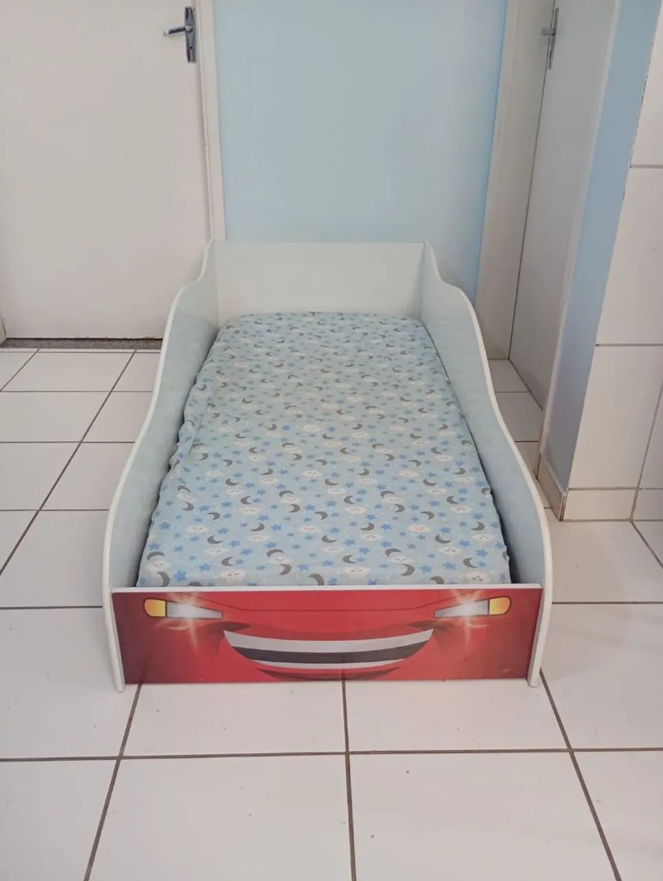 Vendo Cama Infantil Carro Macquen !!!! - Foto 3