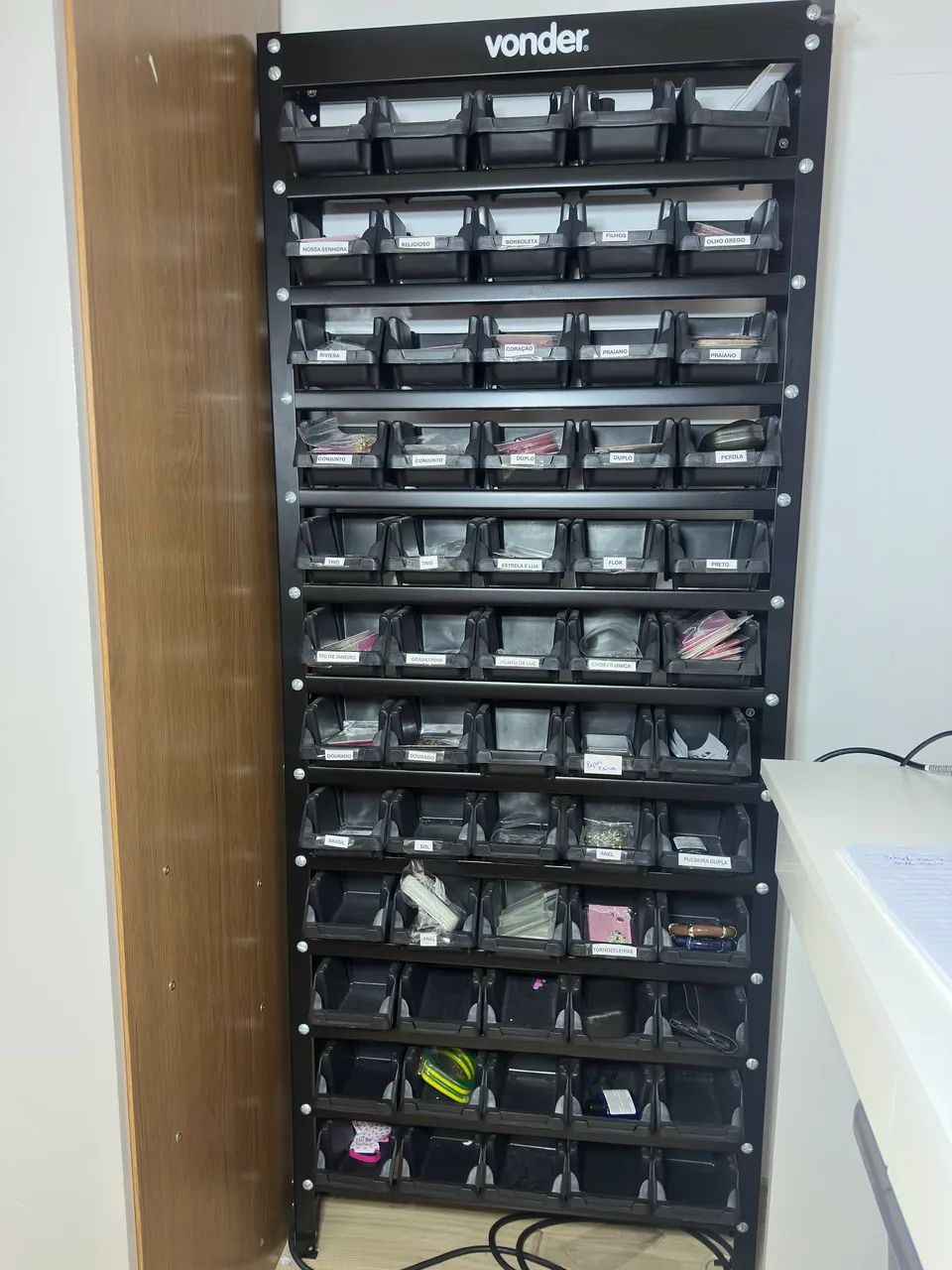 Estante com gavetas  - Foto 2