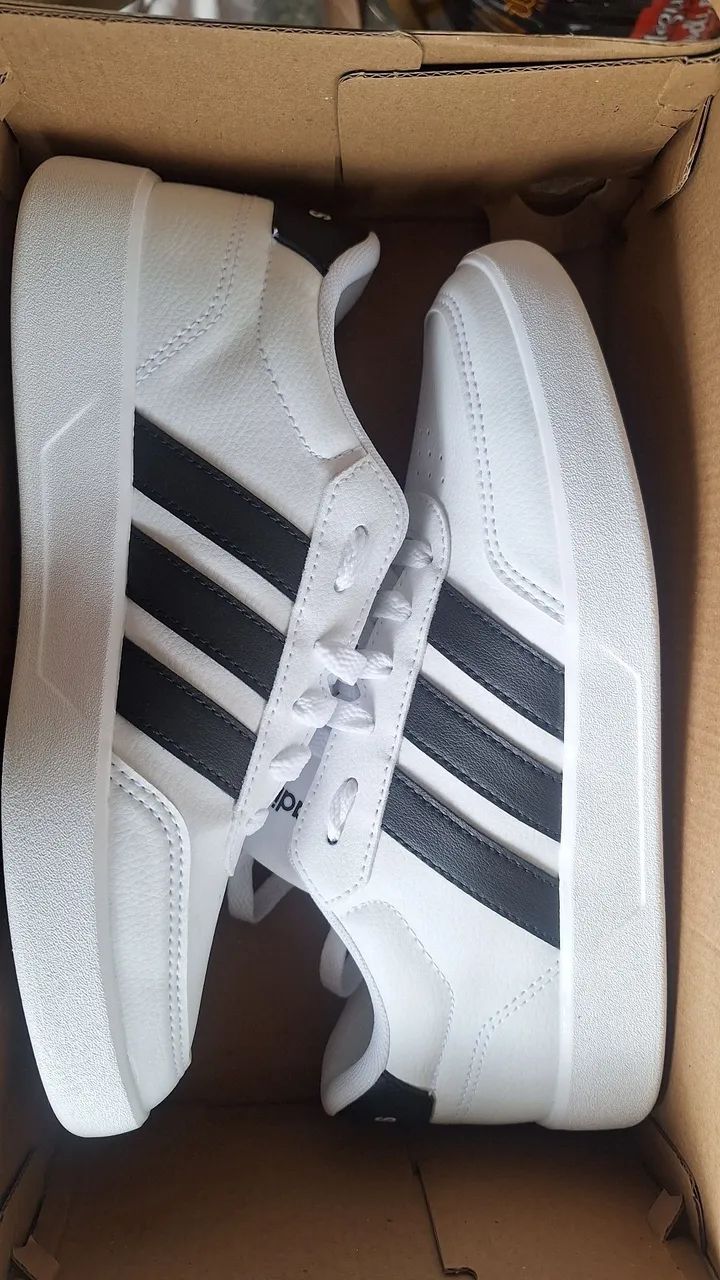 Tênis Adidas original Breaknet