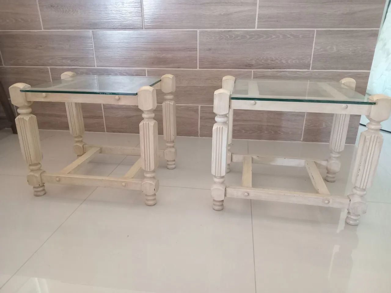 Mesinha de cabeceira - Foto 3