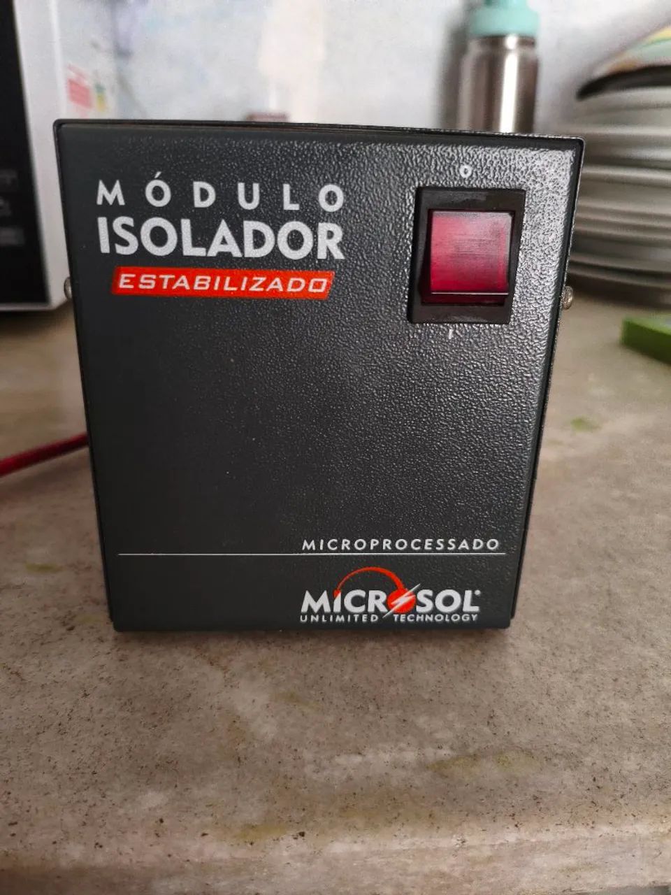 Módulo isolador estabilizado em ótimo estado de conservação 