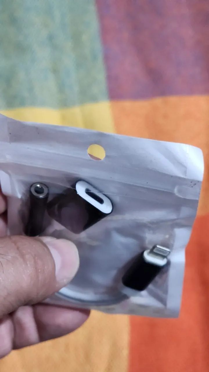adaptador para iphone, pode gravar ouvir e carregar ao mesmo tempo - Foto 2