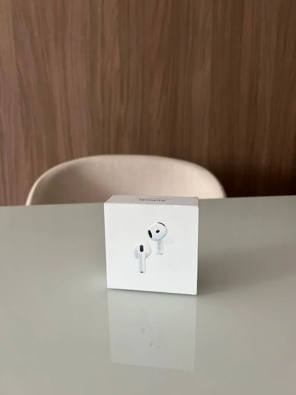 AirPods 4 com Cancelamento Ativo de Ruído