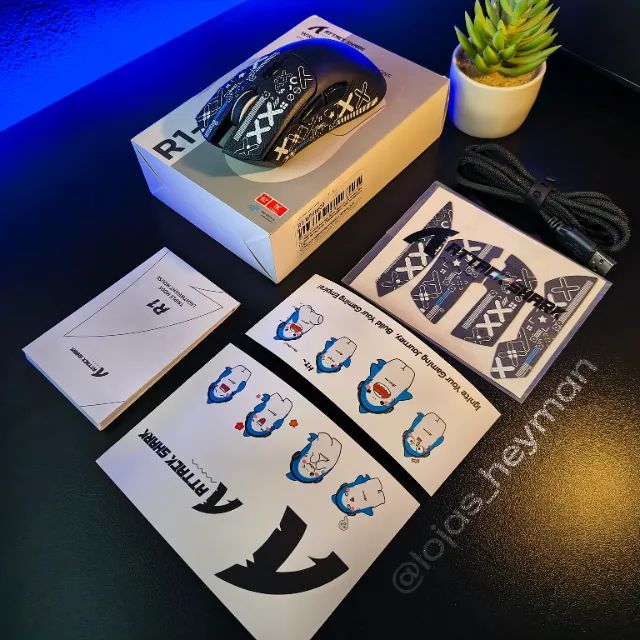 Mouse Gamer Sem Fio Attack Shark R1 Preto 18000 DPI Bluetooth e 2.4G - Foto 2