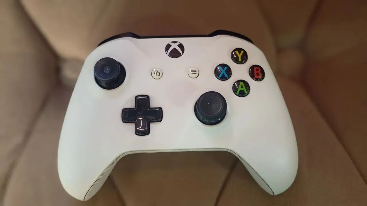 Xbox One S - Conservado e Funcionando Perfeitamente  - Foto 3