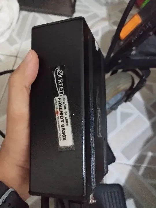 Cadeira de rodas motorizada - Foto 3