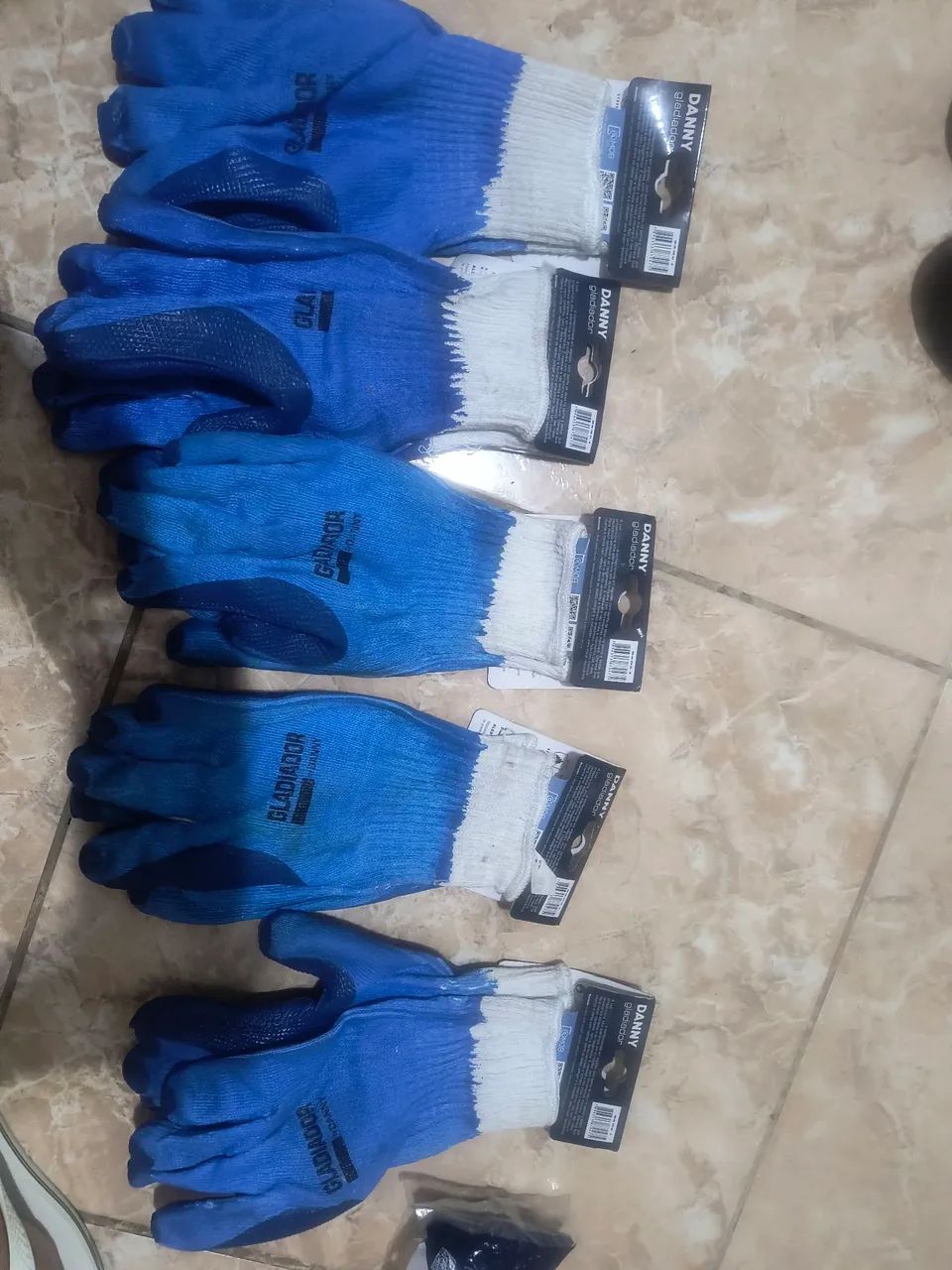 BOTAS E LUVAS - Foto 2