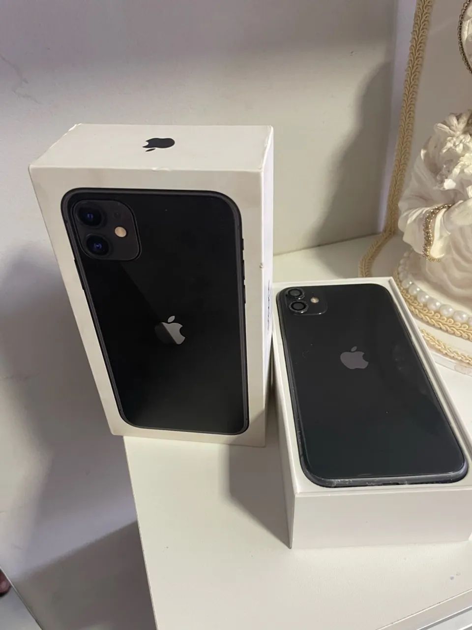 iphone 11 semi novo na caixa 