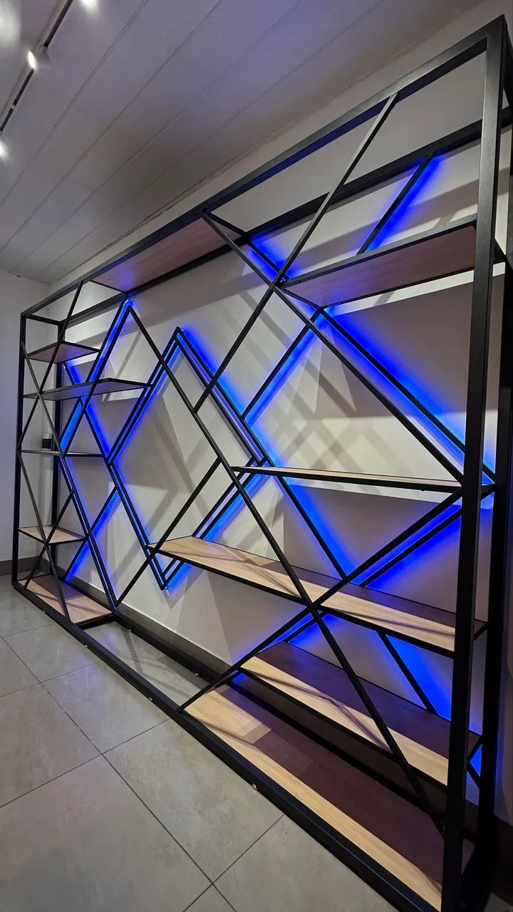 Estante com design geométrico  - Foto 4