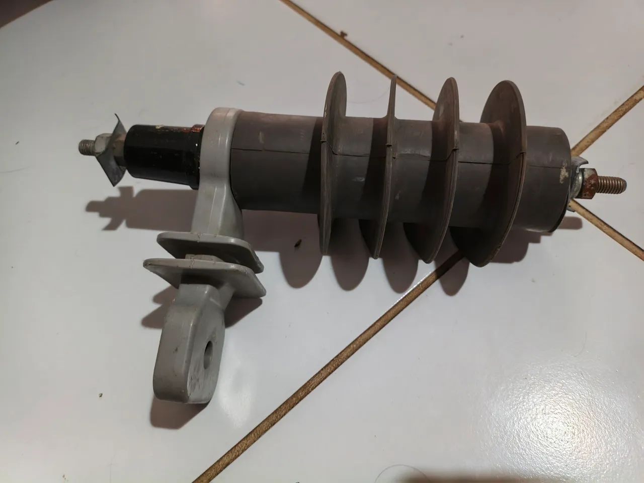 Isoladores poliméricos 1