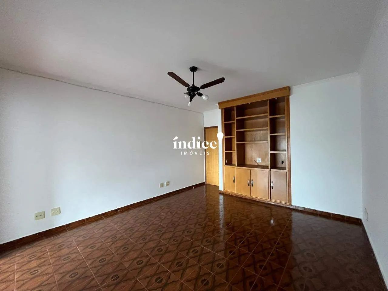Sala Comercial no Bairro Jardim Botânico, Edifício Valdir Fracadosso I - Foto 2