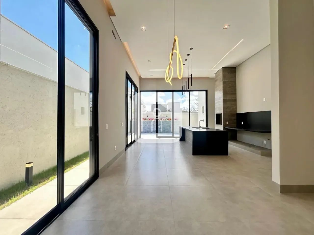Casa Para Venda No Bairro Jardim Botânico