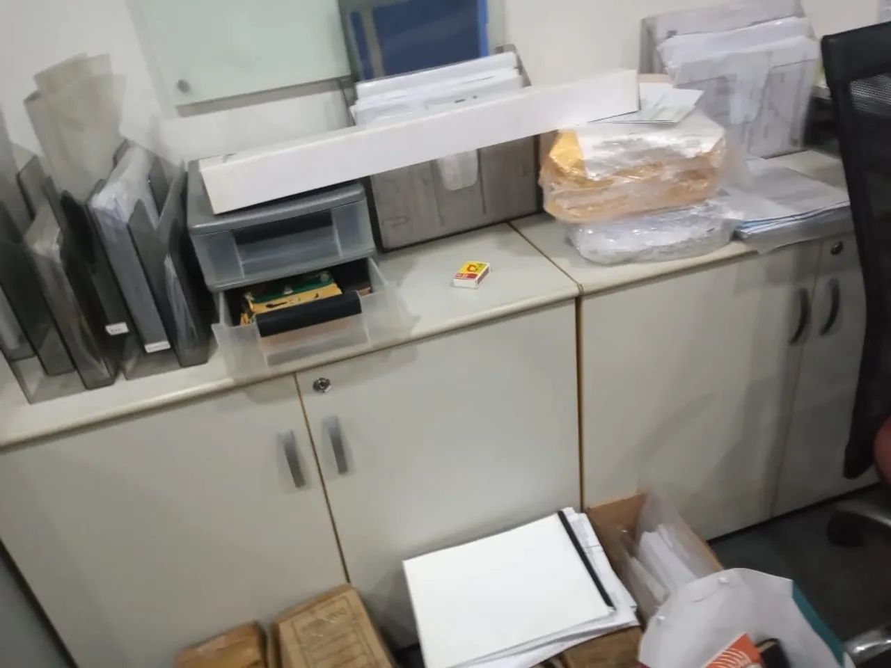 VENDO MOVEIS DE ESCRITÓRIO EM PERFEITO ESTADO  - Foto 5