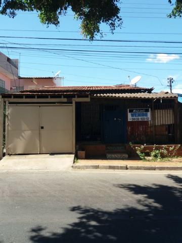 Vendo casa em área comercial - Foto 5