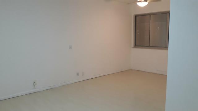 Aluguel Apartamento três quartos Jardim Botânico - Foto 3