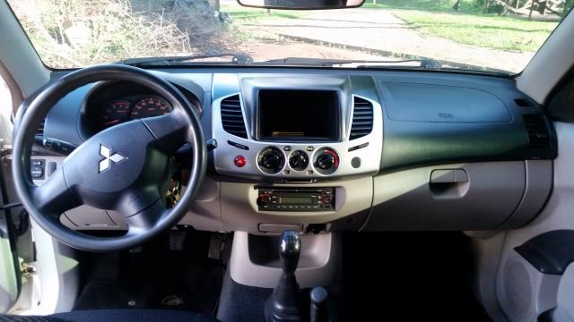 MITSUBISHI L200 TRITON 2014/2014 3.2 GLX 4X4 CD 16V TURBO INTERCOLER DIESEL 4P MANUAL - Foto 5