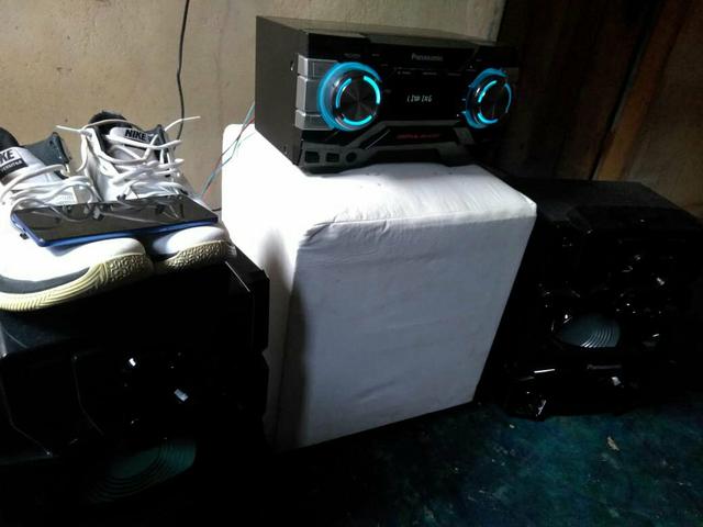Vendo som Panasonic novinho menos de 3 meses!