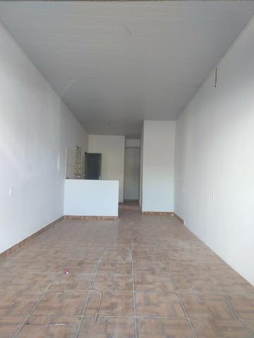 Imóvel comercial locado, 3 salas e duas casas - Renda - Pista dupla - Foto 9