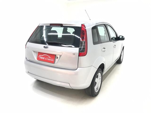 Fiesta Hatch 1.6 Completo 2013 - Foto 2