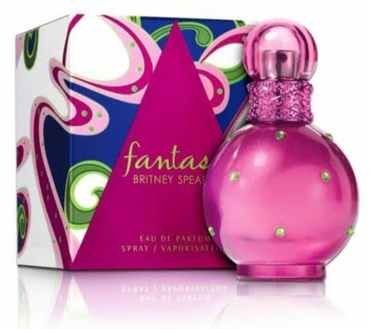 Perfume Fantasy /Britney spears -NOVO LACRADO
