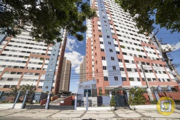 Apartamento para alugar com 3 dormitórios em Parque iracema, Fortaleza cod:23650