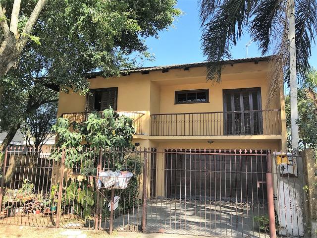 Imóvel Residencial na Rua Carlos Klemtz, Fazendinha