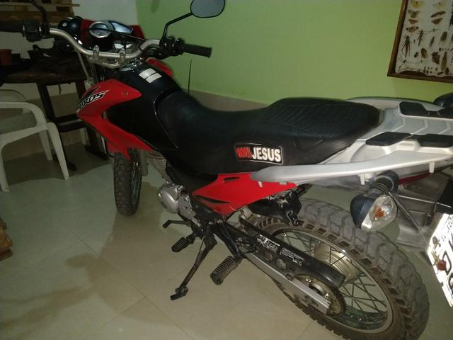 Passo Uma Bros em troca de MT 03 ou MT 07