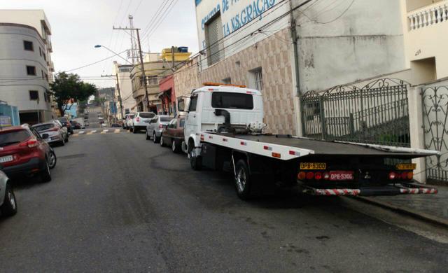 VW 8 150 CUMMINS Guincho Plataforma * Único Dono - Foto 4