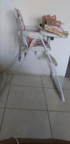 Cadeira de alimentação 200.00