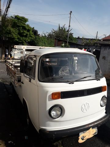 Kombi carroceria Em ótimo estado - Foto 3