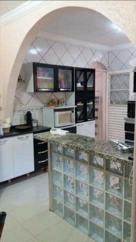 Vendo ou troco lindo sobrado - Foto 13