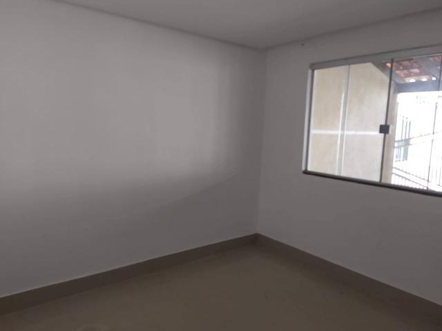 Vendo casa escriturada de 3 quartos na 102 do Recanto das Emas. - Foto 7