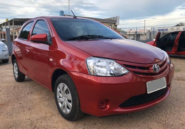 Etios hatch X 1.3 2017 com 38mil KM Semi novo e Impecável - Foto 7