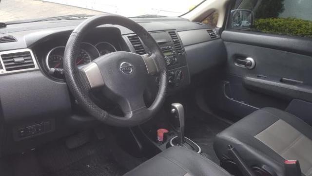 Nissan Tiida Sedan 1.8 16V Flex Completo Prata 2013 - Foto 3