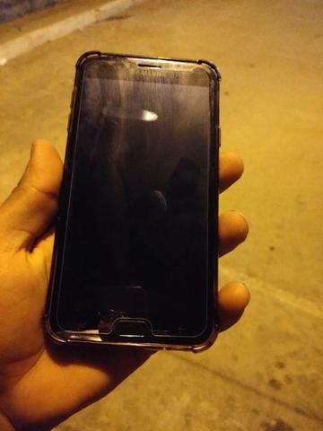 J4 vendo ou troco, file todo apenas com um trinco pequeno em baixo