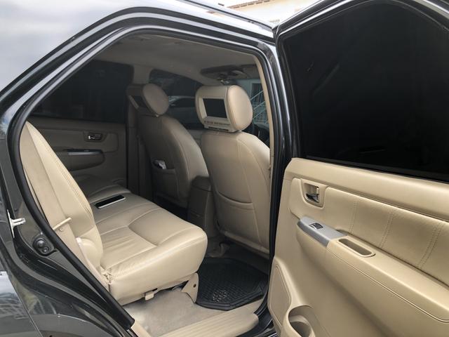 Hilux sw4 7 lugares GNV - Foto 10