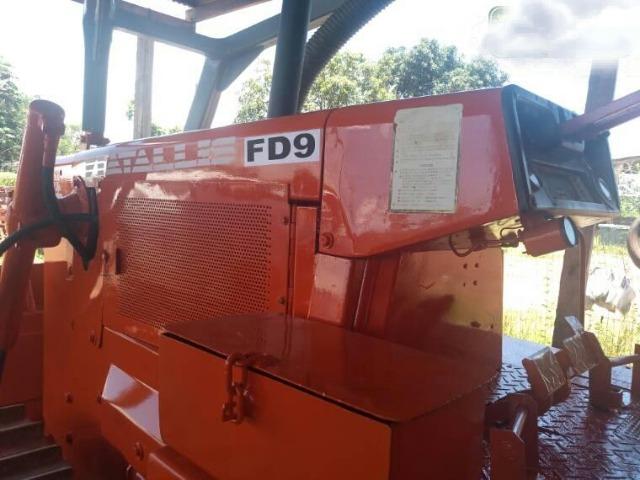 Trator esteira FD-9 - Foto 6