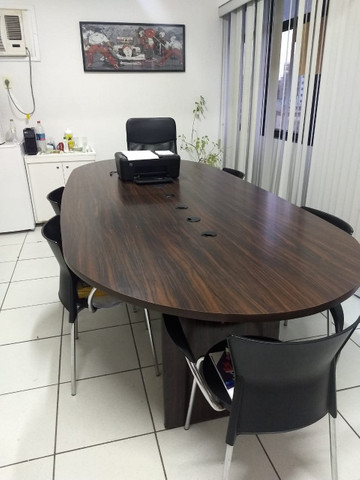 Mesa de reuniões
