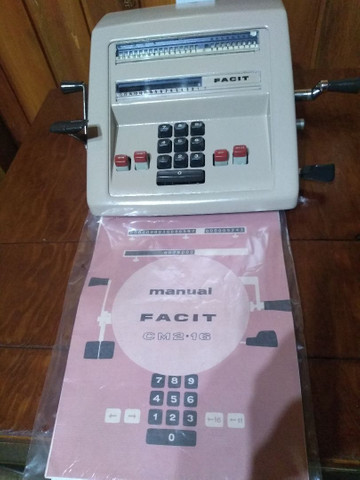 Rara !!! Calculadora antiga decoração !!!