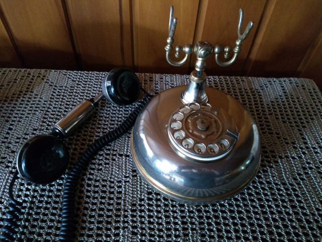 Raríssimo !!! Telefone americano anos 50 funcionando !!! - Foto 2