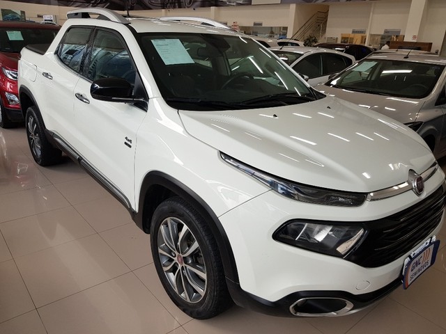 FIAT TORO 2.0 16V TURBO DIESEL VOLCANO 4WD AT9