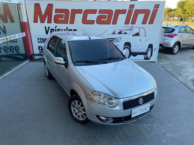 FIAT PALIO ATTRACTIVE 1.4 FLEX 2011