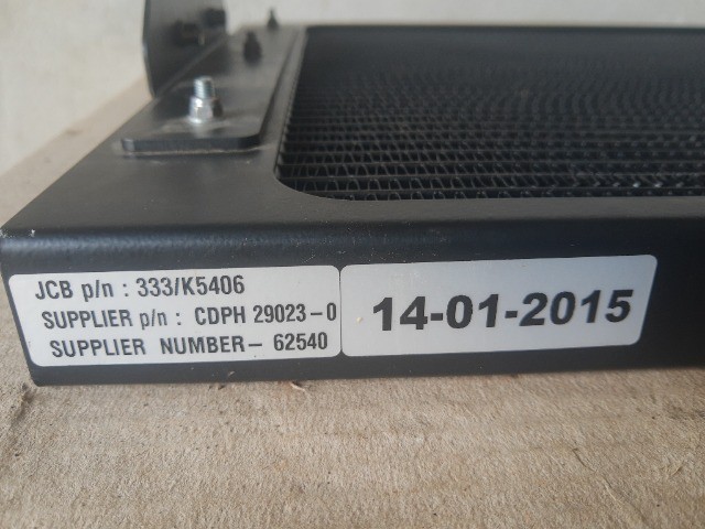 Condensador ar condicionado Escavadeiras JCB p/n 333/k5406 - Foto 5