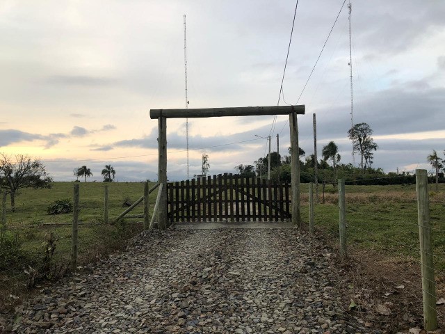 Sitio com 4Hectares e Poço Artesiano