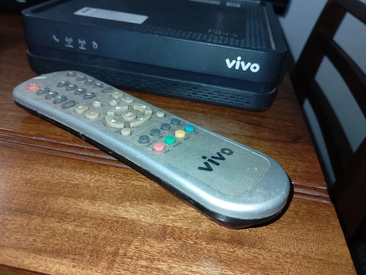 4 PARA O V E UM RÁDIO RELÓGIO TUDO FUNCIONANDO PERFEITAMENTE  - Foto 4